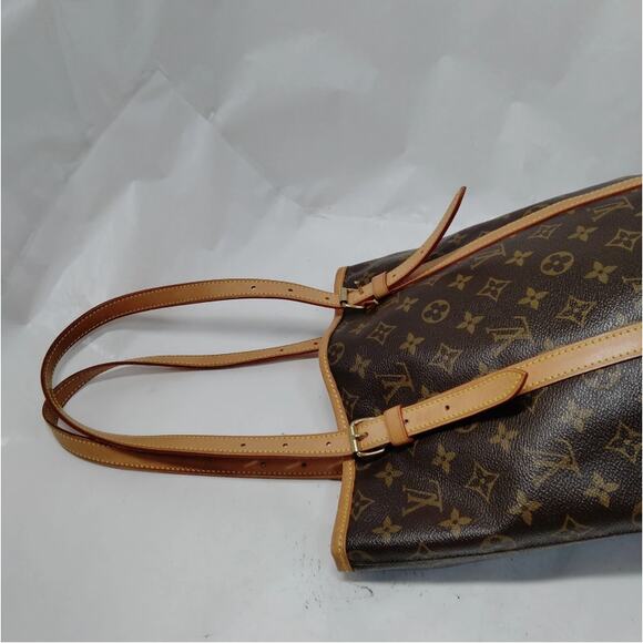 💎✨AUTHENTIC✨💎Louis Vuitton Bucket GM - Picture 4 of 9